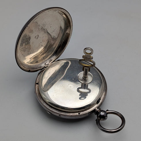 1862年 英国アンティーク 装飾ダイヤル 鍵巻き 懐中時計 直径53mm 動作良好